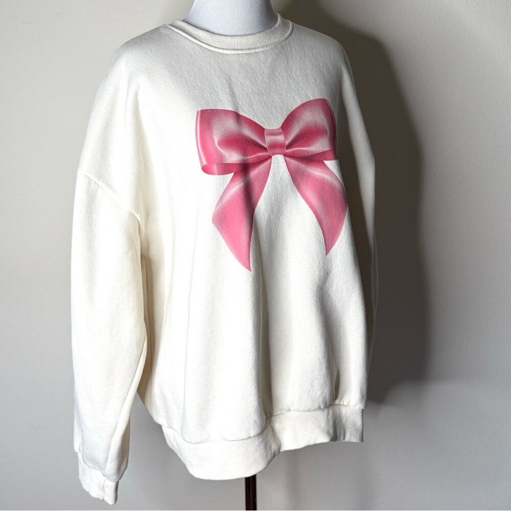 Edikted Cream Bow Brat Printed Sweatshirt NWOT XL - Picture 3 of 8